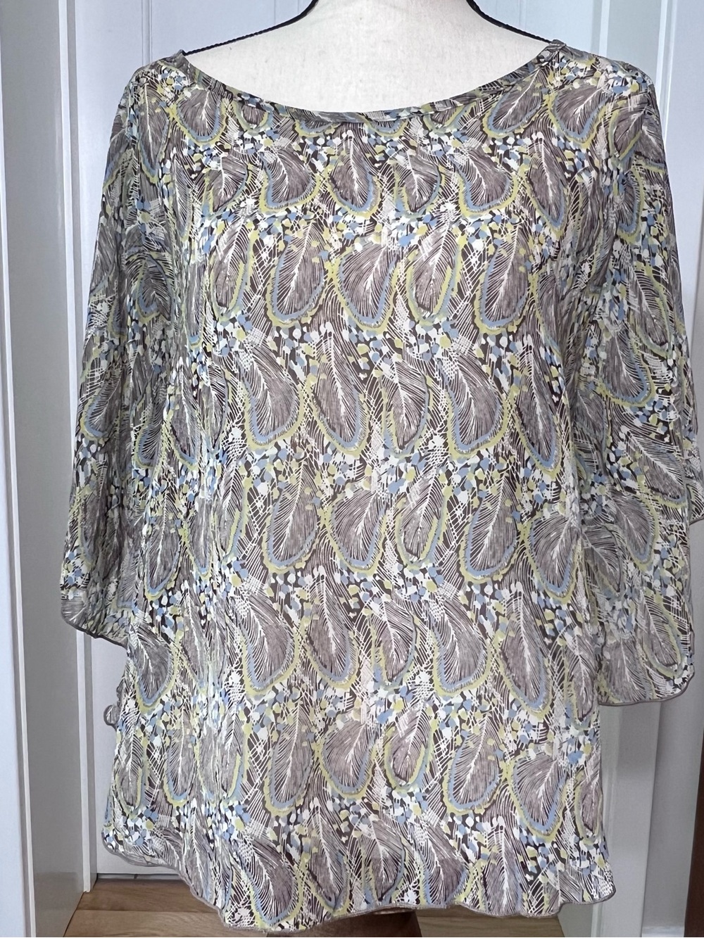 Paper Crane Brand Scoop Neck Top, Boho Feather Print, Wide Bell Sleeves, Size M